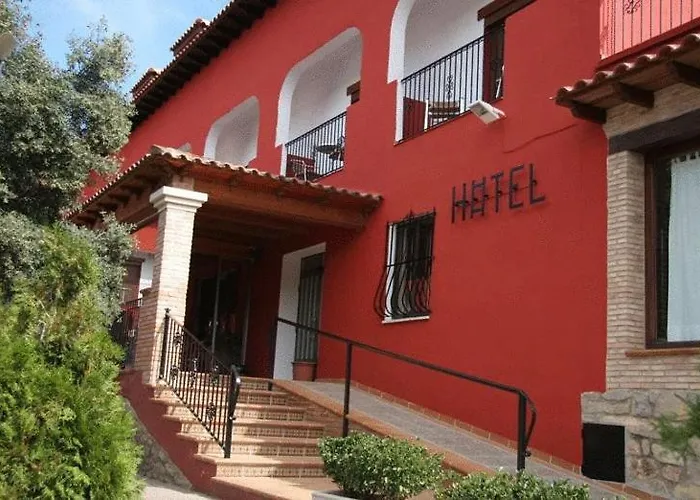 Hoteles de 3 Estrellas en Mora de Rubielos 