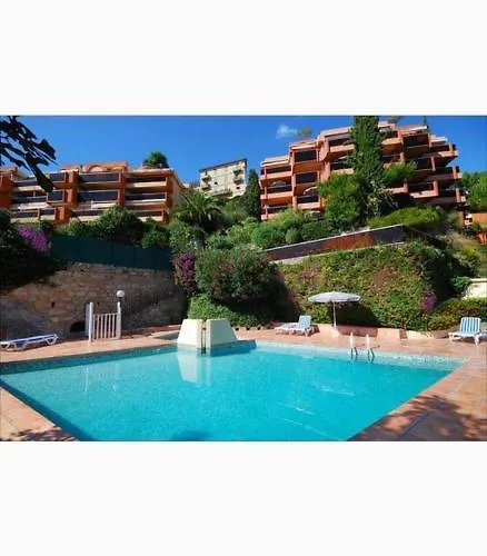 Hôtels 4 étoiles à Roquebrune-Cap-Martin